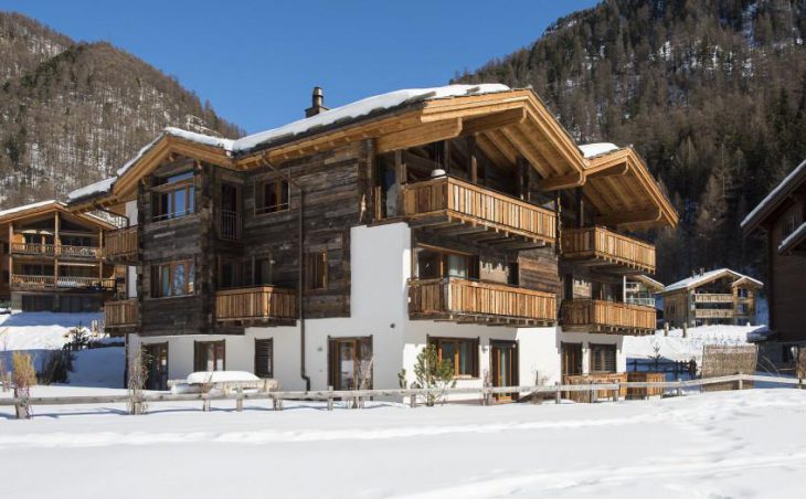 Chalet Alex, Zermatt, External